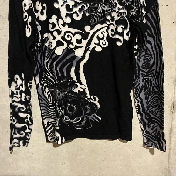 Pierri New York Womens Black White Floral Beaded Long Sleeve Sweater Size S - Picture 4 of 8